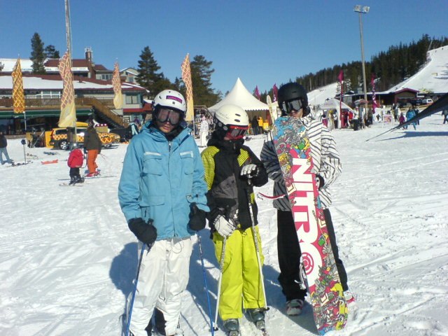 Åkare: Simon, Jonte oche Joel.