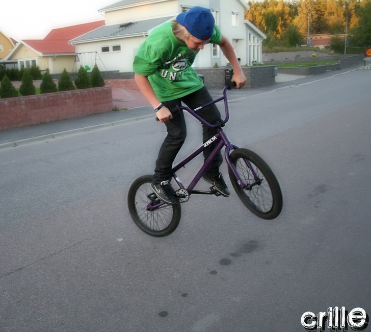 Foto: Emil. Åkare: Crille.