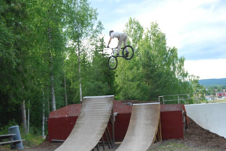 3a. Foto: Tomas Hjelmér. Åkare: Kristian Rosster.