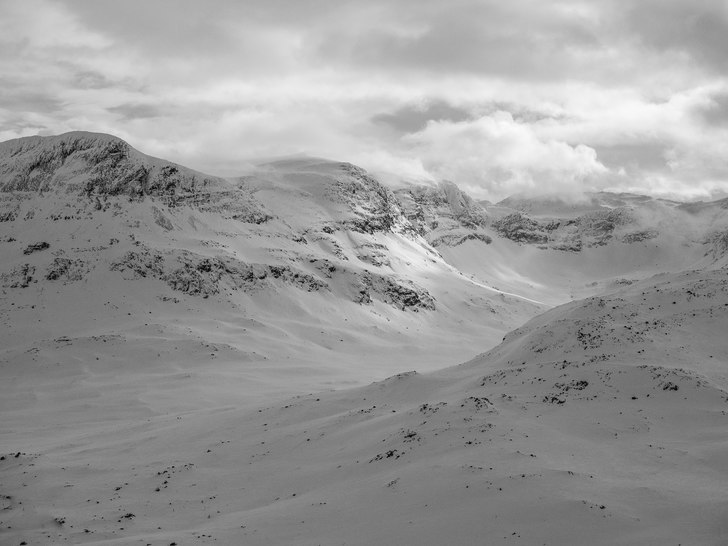 Sann lycka att få åka skidor i dessa landskap. U.