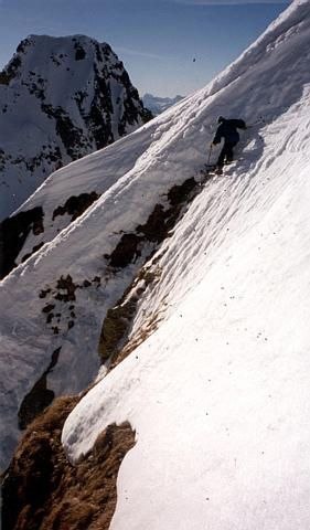 Bratt renne i Brevent, glad jeg ikke fallt der.... Foto: Christian Løverås. Åkare: Lasse Solheim.