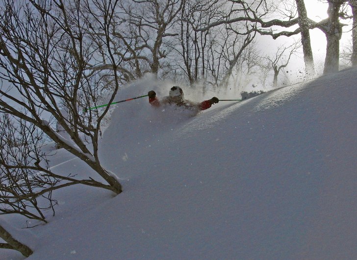 Deep in Japan........... Foto: Henrik Lijeqvist. Åkare: Robert Hortlund.