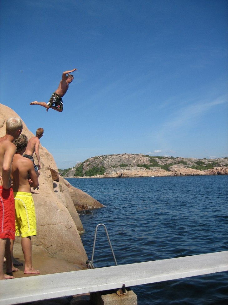 Favorit klippan hos mor på Bohus-Malmön.... Foto: Pernilla K. Åkare: Robert A.