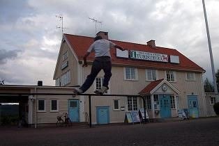 Foto: Larry. Åkare: Oscar.