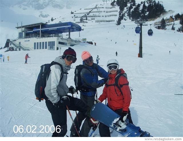 Tror det var tre mätta sälar som nyss kommit ut . Foto: Okänd. Åkare: Erik o Tobbe o AM.