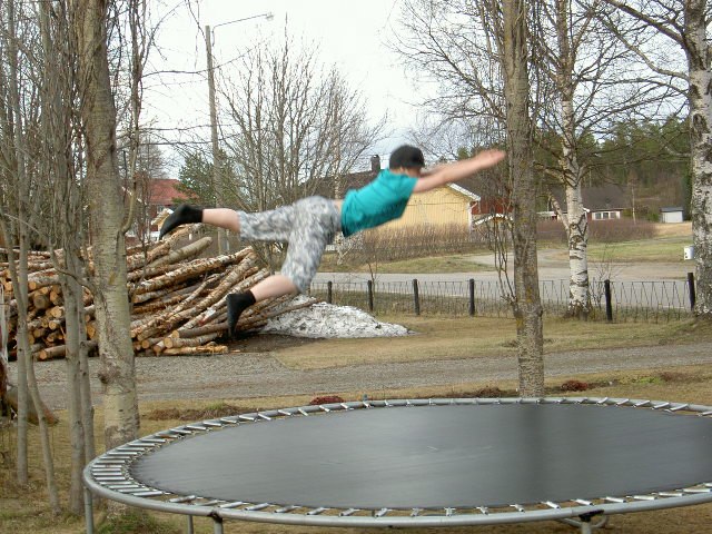 Superman Frontflip. Foto: Björn Vredin. Åkare: Victor Åkerlund.