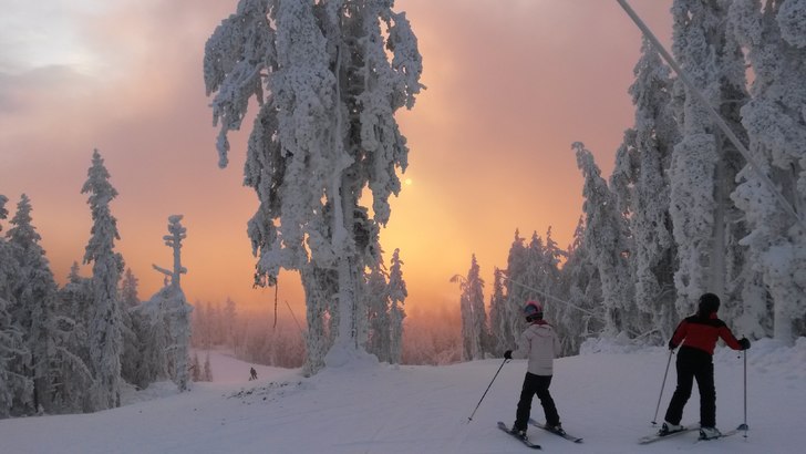 Magisk stämning i Hällas.