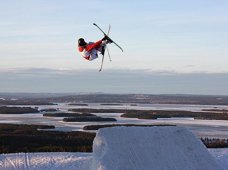 Bio 7 . Foto: Jonathan Liljedal. Åkare: Rasmus Ericson.
