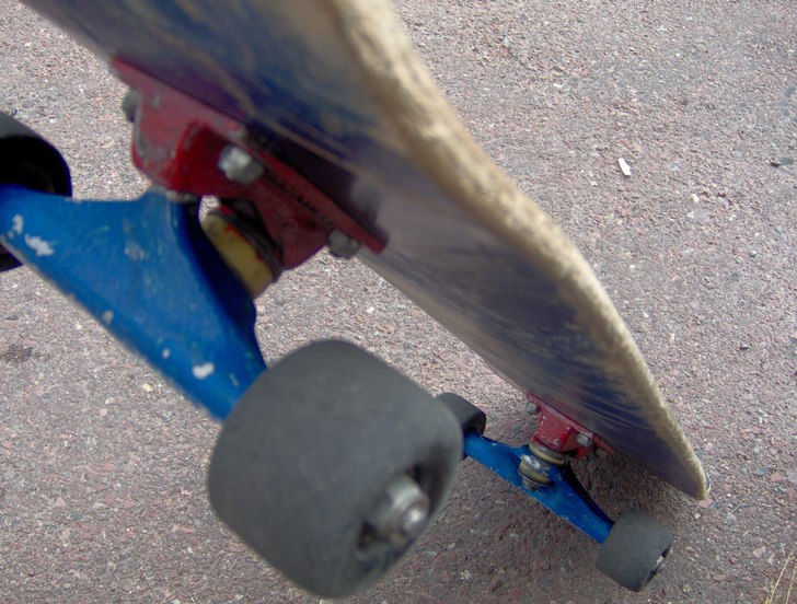 Skate. Foto: LinnOLsson. Åkare: TobiasAhl.