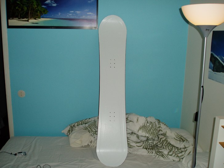 min bräda efter att ha satt på kontaktplast. Foto: mig själv. Åkare: ingen.