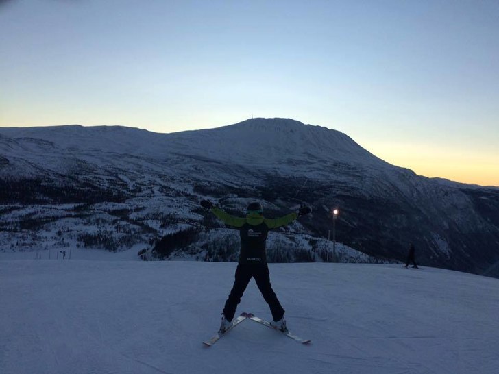Sol og -5
Knallbra føre og -5. 
Velkommen til fj.