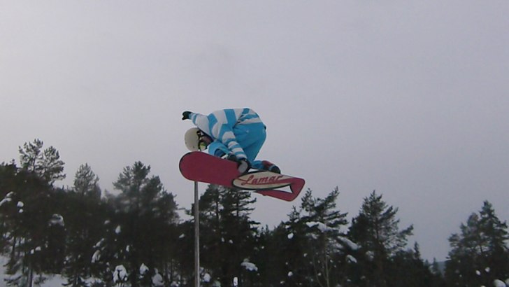 En av mina BS 180 melon grabs. Foto: Jonas Z a.k.a Fjunesh. Åkare: Samuel Lundh Meself.