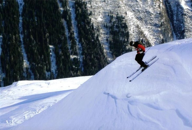 dropp. Foto: Filip Gerremo. Åkare: Niklas Bromé.