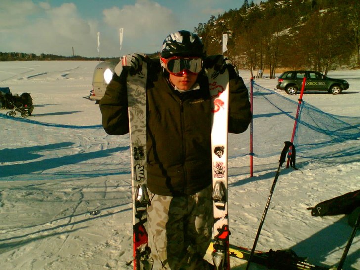 posar efter jibacademy tävligen. Åkare: janne ketola.