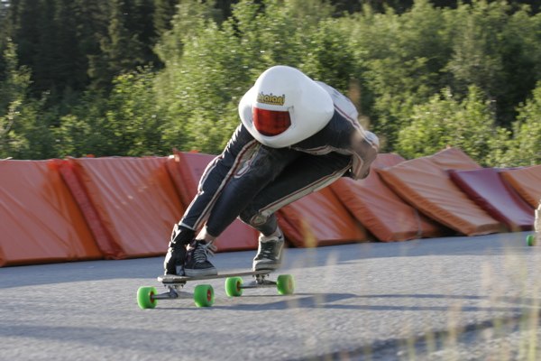 Bra sug i sistakurvan i Åre!. Foto: Simon brismo. Åkare: Olle van Keppel.