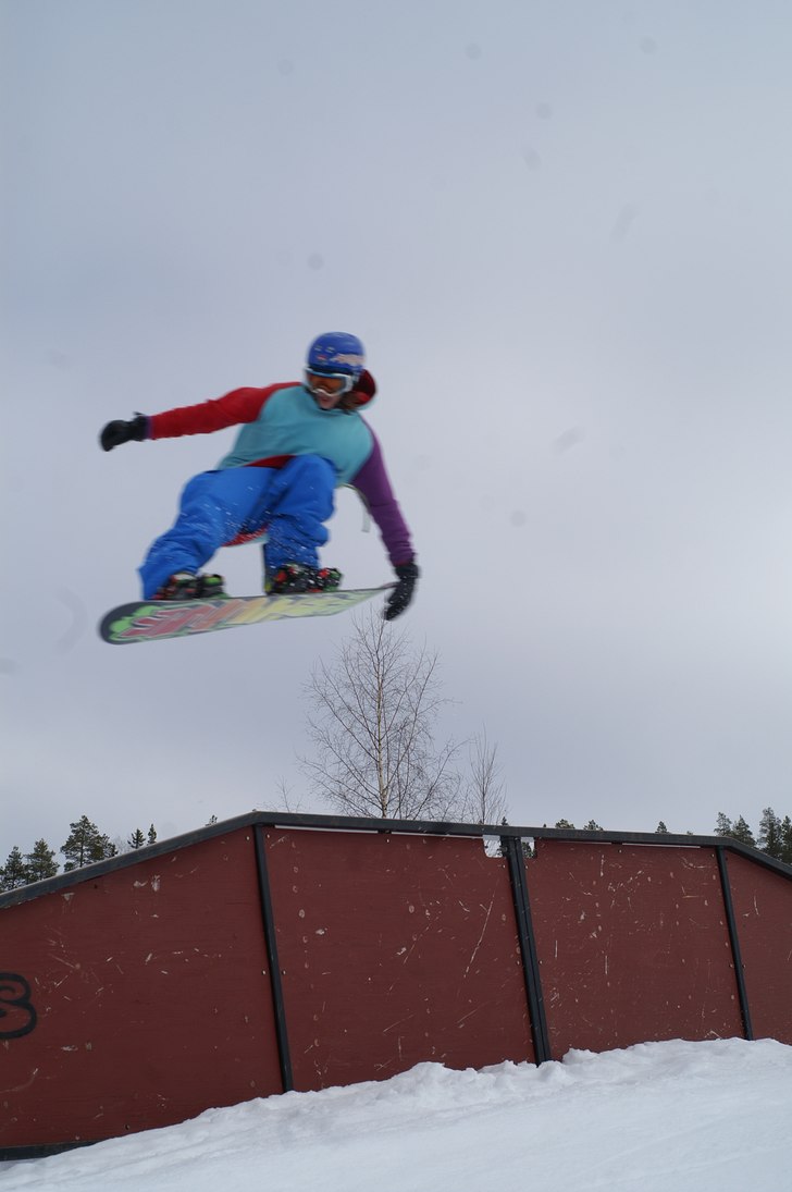 Beklagar slutartiden som sagt nybörjare och tar g. Foto: Simon Lundqvist. Åkare: Niklas Lundgren.