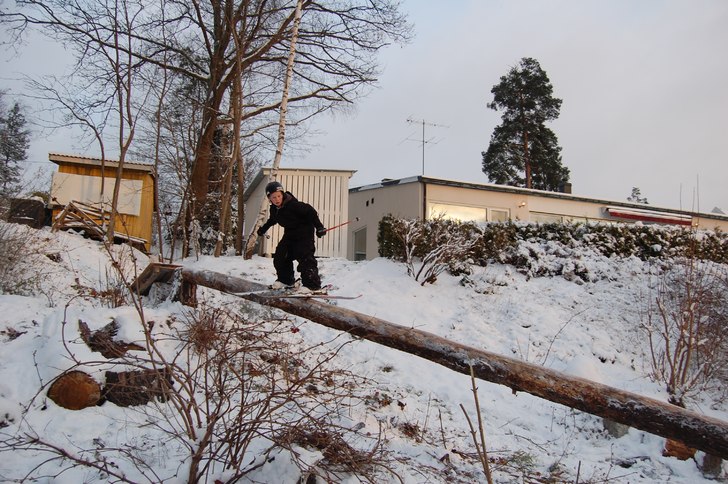 min 10m trästorck hemma hos mig!! kul dag me osk. Foto: pappi. Åkare: jag.