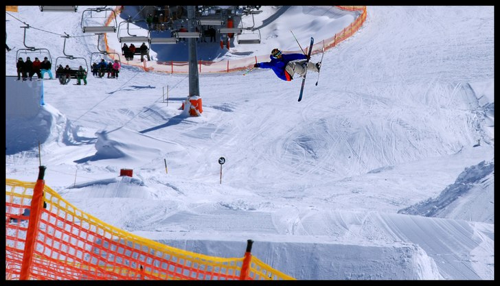 Foto: Johan Svensk. Åkare: Patrick Hollaus.