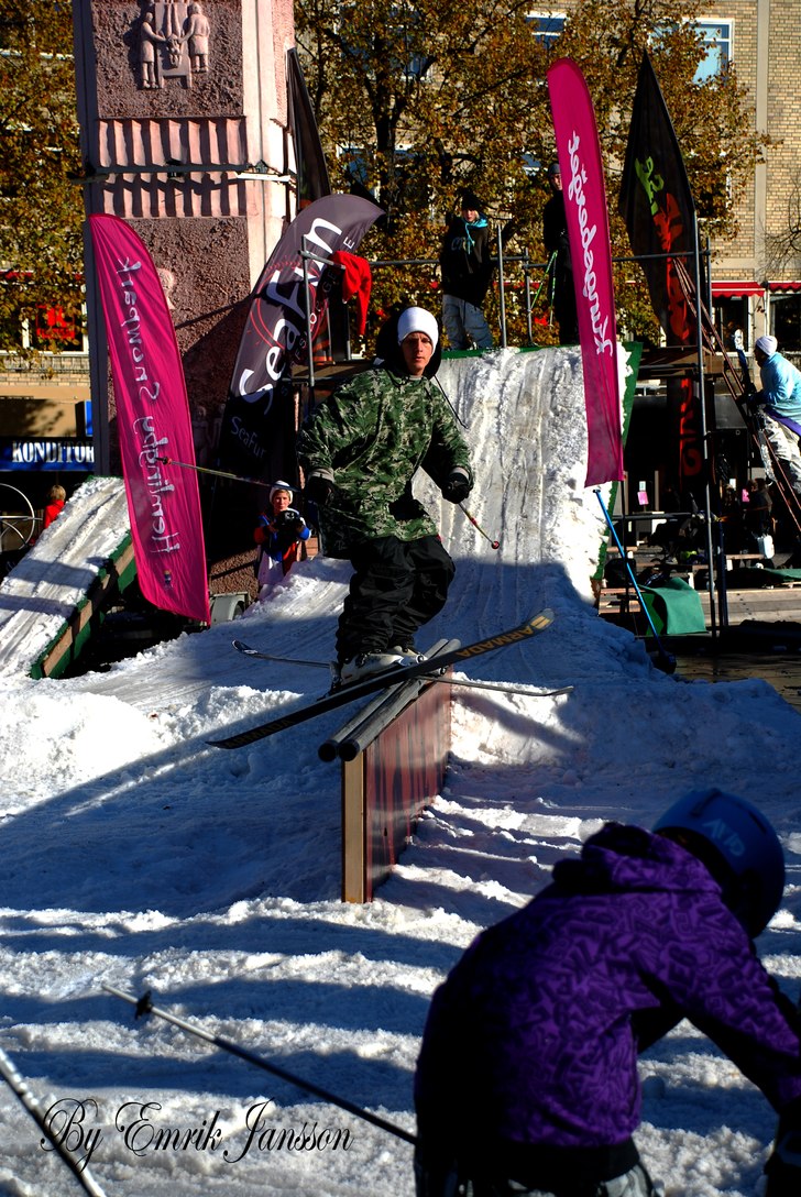 Foto: Emrik Jansson. Åkare: Sakarias Majander.
