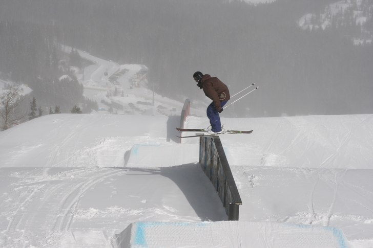 En blåsig dag i Breckenridge.. Foto: Niklas Jansson. Åkare: Olof Molin.