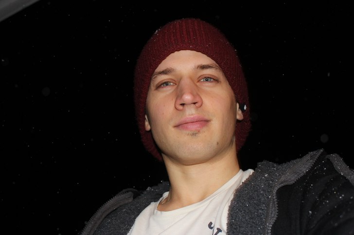 Jag som njuter av första snön! blev tillräcklig. Foto: David Hammer.