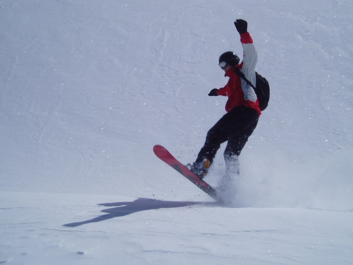 Mackan hoppar. Foto: Udo. Åkare: Mackan.