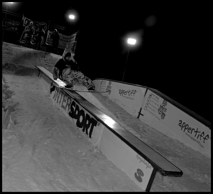 Sandviken city railjam. Foto: Mange Karlsson. Åkare: Halldor Helgason.