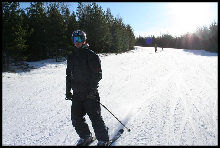 åker bara. Foto: felix. Åkare: Johnny.