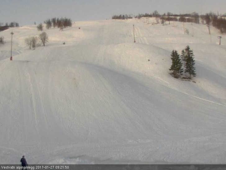 ALPINANLEGGET ER ÅPENT I HELGA LØR/SØN 28-29. J.