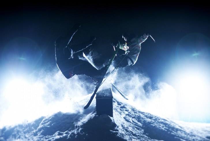 Dubbeltrubbel bluntslide!. Foto: Adam Klingeteg. Åkare: Jeppenator och Fredrik Green.