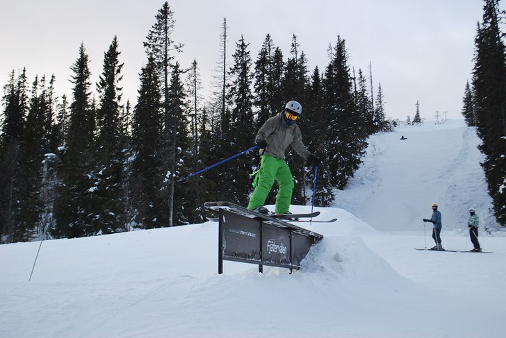 Rail i Fjätervålen. Foto: petter andersson. Åkare: Måns Claesson.