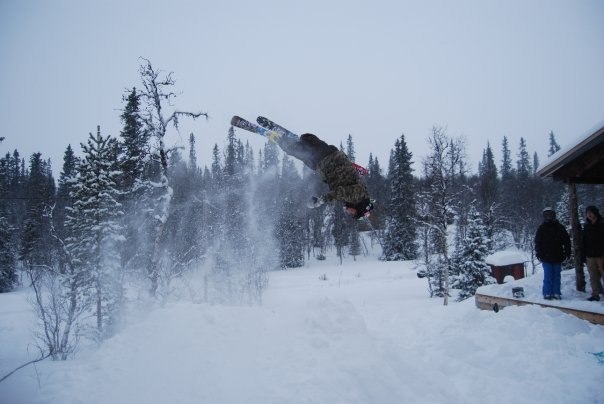 hahah x). Foto: algot olsen. Åkare: victor white.