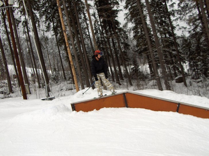 Första gången på kinken:). Foto: NIklas folke. Åkare: Robin Håkansson.