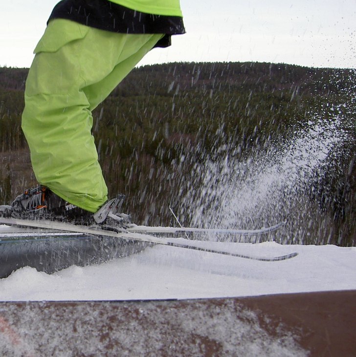 skidglidning på plaströr. Foto: eric johansson ( kruxelidux ). Åkare: jaaag.
