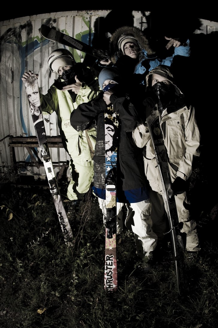 Lifestyle shoot. Foto: Robin Andersson. Åkare: fr.v Edwin Uddfalk, Tobias Björsberg, Tobias Andersson, Oscar Ohlström.