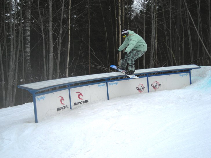 b/s board på c:et. Foto: shean. Åkare: madeleine eriksson.