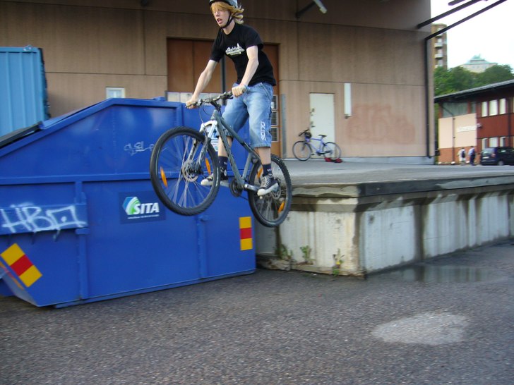 Foto: Jesper Wikberg. Åkare: Carl Thorsander.