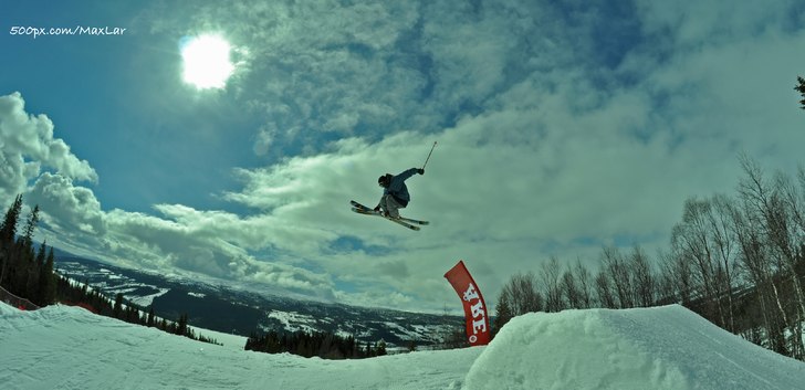 Freeride Weekend. Foto: max Larsson (Jag). Åkare: Oskar Harlaut.
