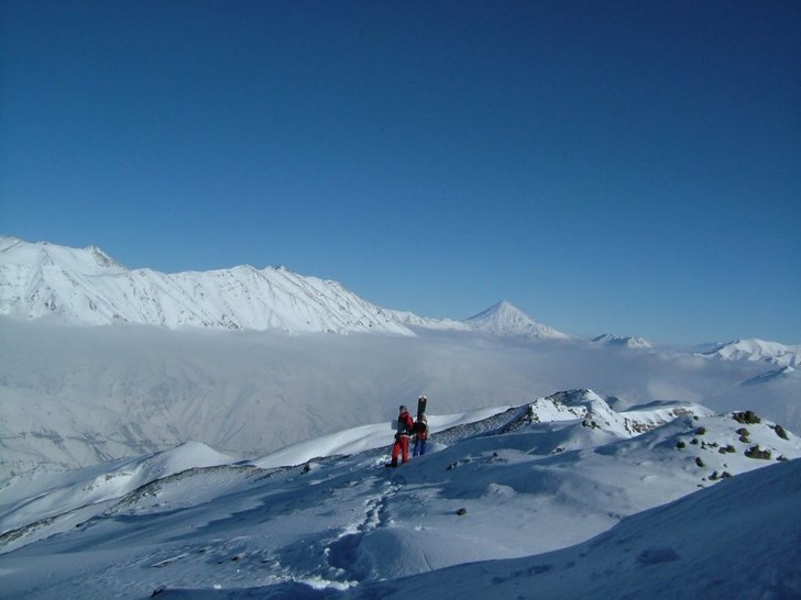 Denna bild är tagen när vi turar från Dizin mot. Foto: Manne Rasmussen. Åkare: Martin Hedberg och Niklas Eklund.