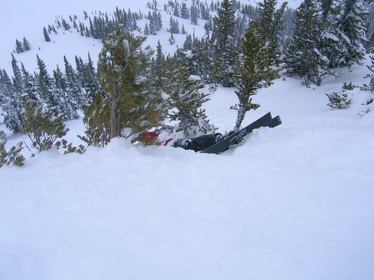 Haha, Amelie hjälp mig snälla.... Foto: Amelie Johnsson. Åkare: Frida Lundin.