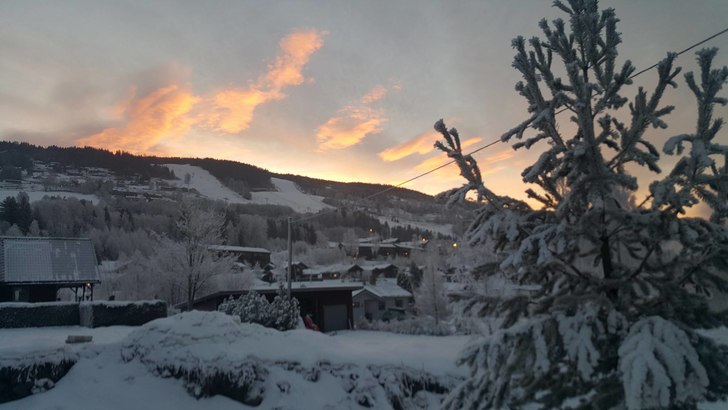 Fjellet gløder
Nydelige forhold i Hafjell om dage.