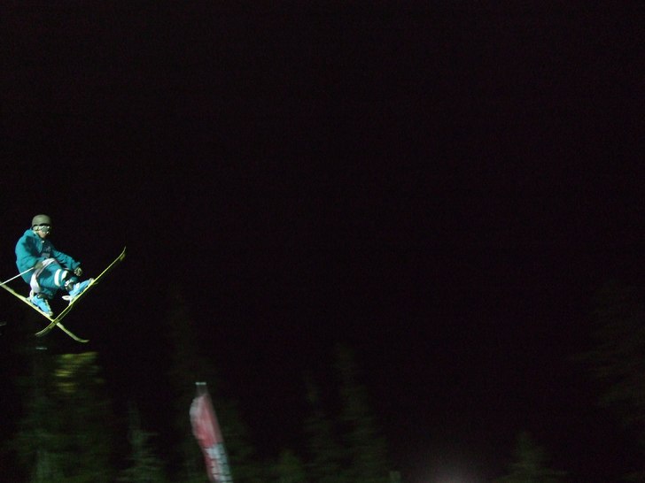 Skidtestarhelgen. Foto: Corken. Åkare: Sebastian Hjälmeby.