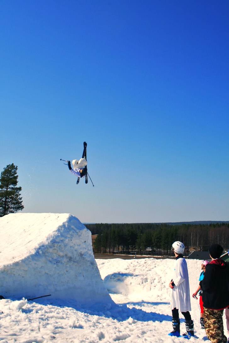 Måttsund Spring Session, riktigt kul dag ! :D. Foto: Martin T, kanske ^^. Åkare: David Lundin.
