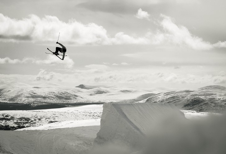 Freeride helgen 2012. Foto: Mathias Lindkvist. Åkare: Andreas Ojamäe.