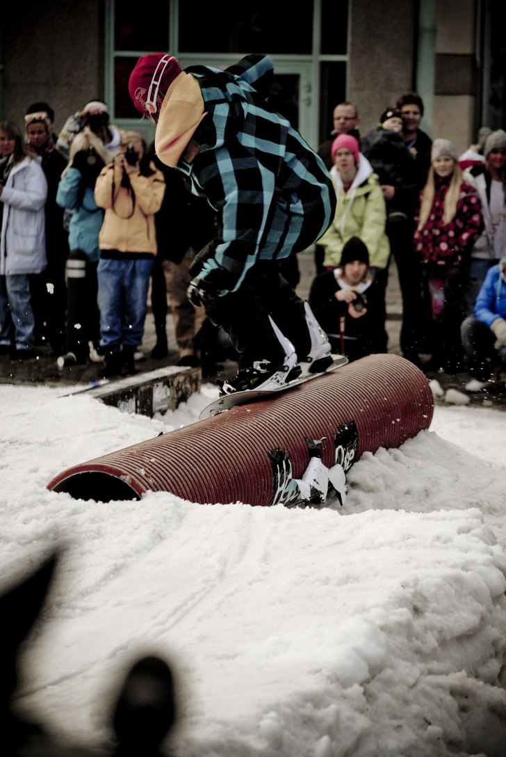 Make it Happen. Foto: Gustav Owkee Ågren. Åkare: Kalle Svensson.