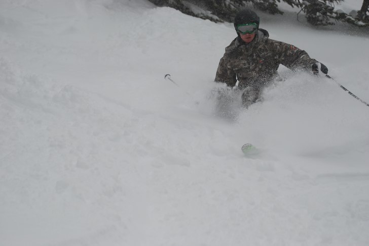 PUDER!. Foto: Erik Sandegård. Åkare: Gustav Sandegård.