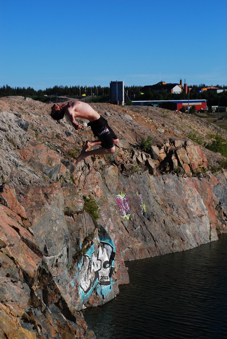där hänger jag i luften å "vilar". Foto: nån. Åkare: alric.