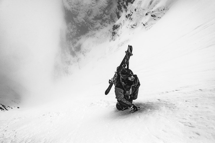 Andy Vogel på väg uppför Rullevarerännan.. Foto: Axel Adolfsson.