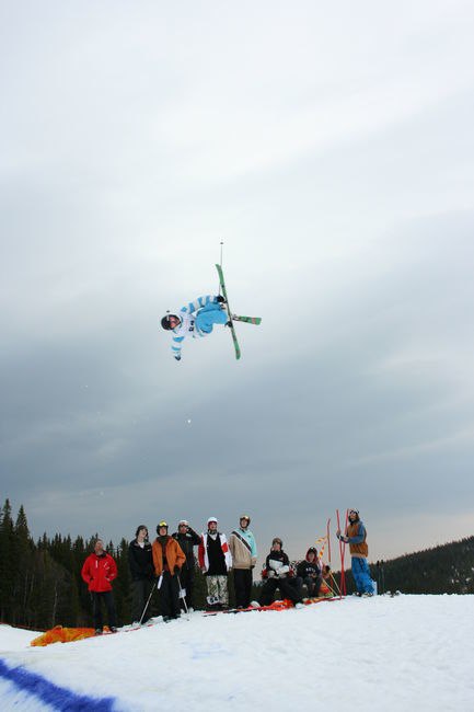 En cork under bydalen bigair.. Foto: Gustav Ekroth. Åkare: Jesper Tjäder.