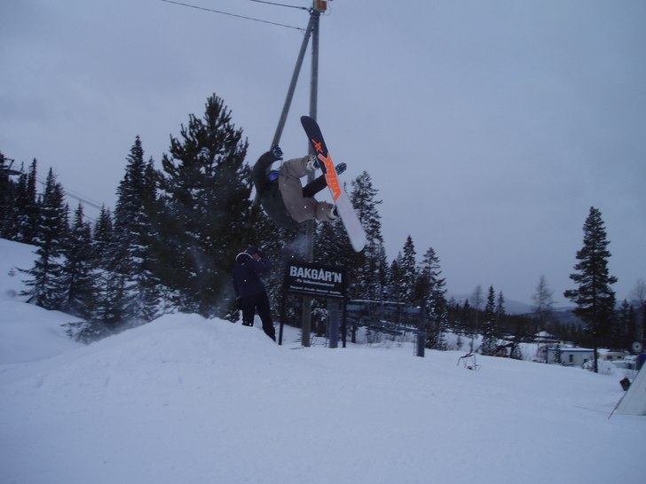 miniflip indy. Foto: vet ej. Åkare: Martin Österberg.